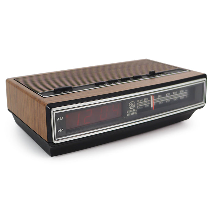 GE Vintage AM/FM Radio and Alarm-Electronics-SpenCertified-refurbished-vintage-electonics