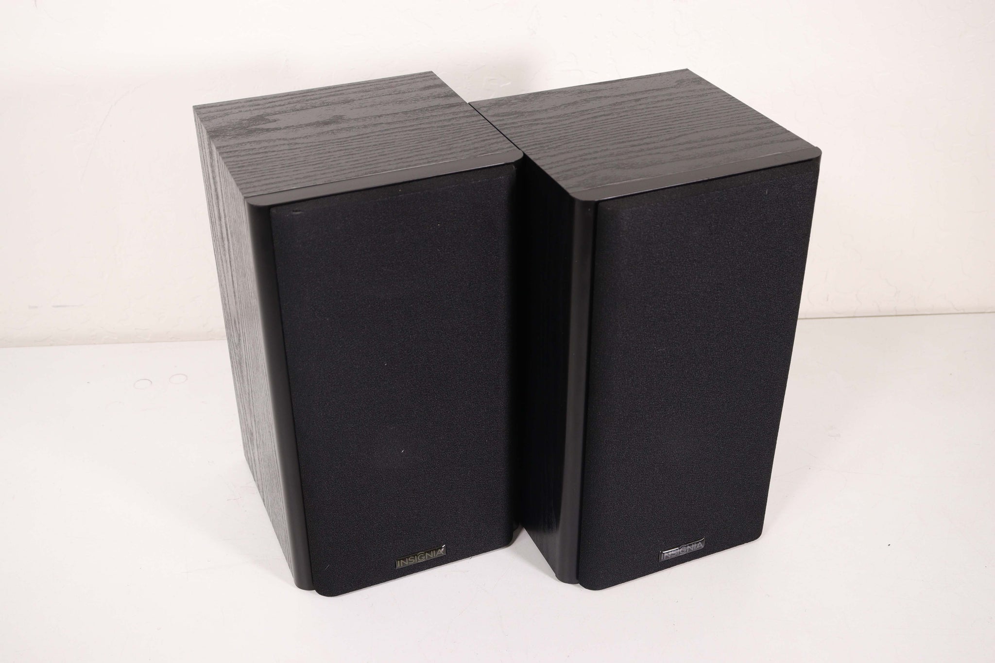 Insignia NSSP213 Small Black Bookshelf Speaker Pair 8 Ohms