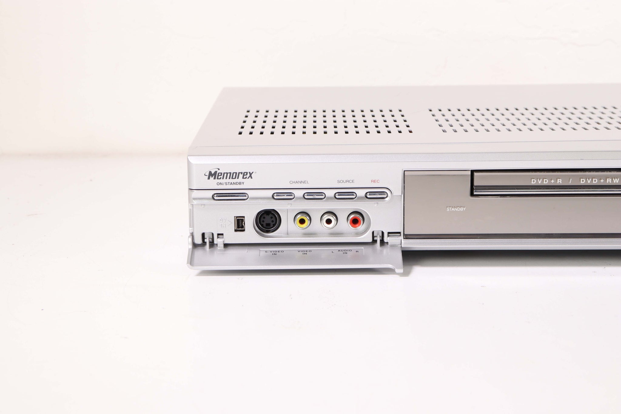 Memorex DVD Recorder MVDR 2100 Home Video Recording System