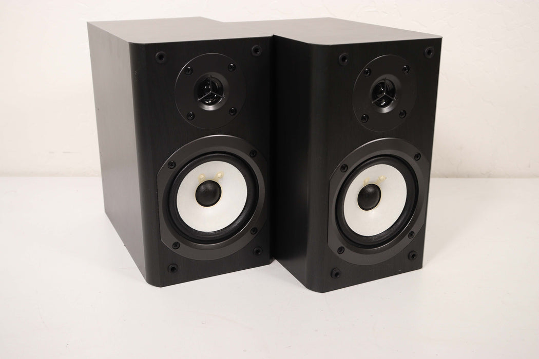 Onkyo D-035 Small Bookshelf Stereo Speaker Set 4 Ohms 40 Watts Max-Speakers-SpenCertified-vintage-refurbished-electronics