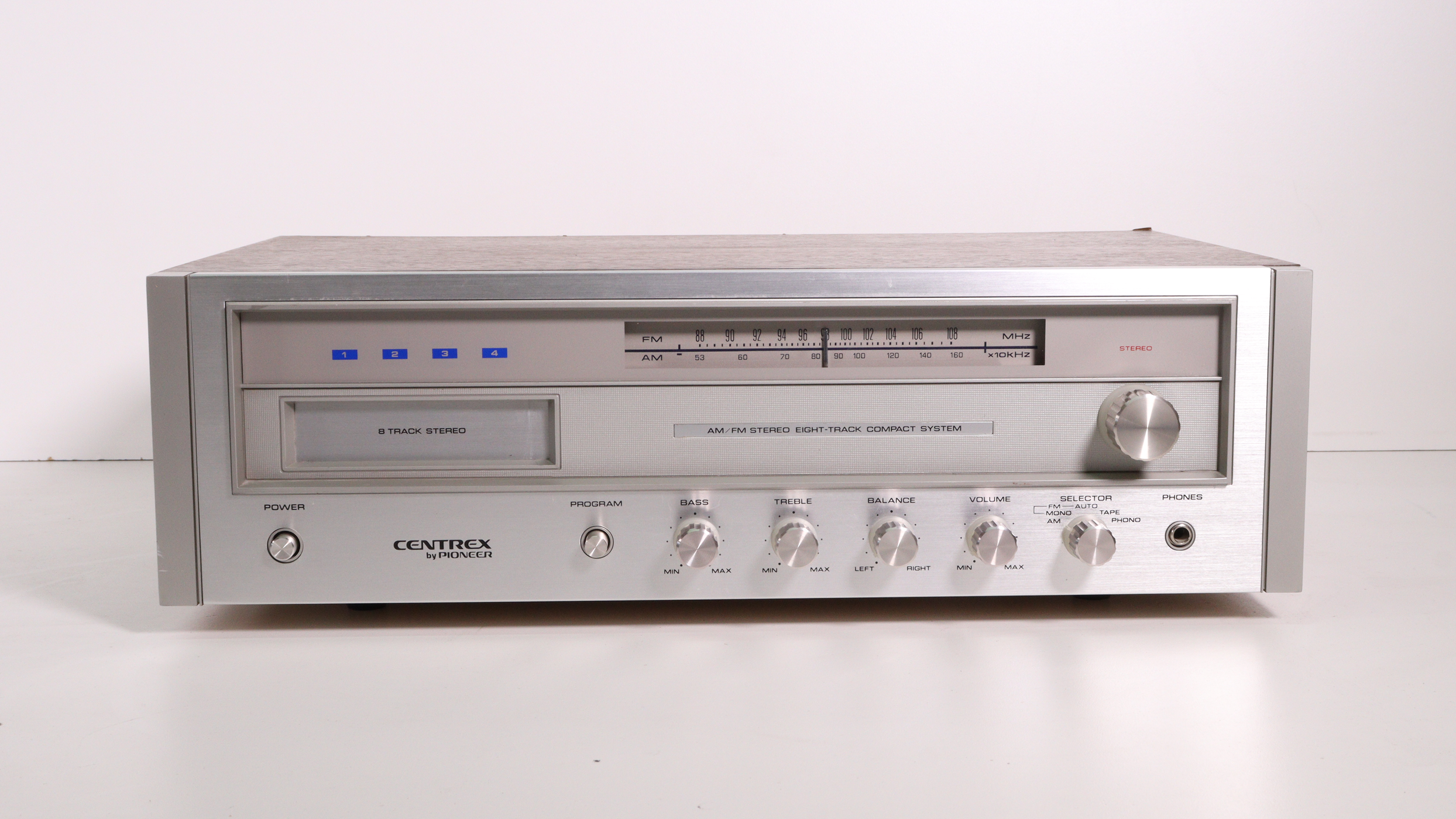 PIONEER CENTREX No. TH-323 AM/FM Stereo Eight-Track Compact System ...