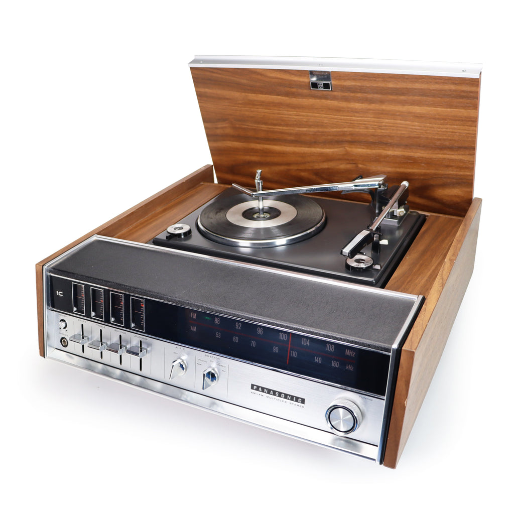Panasonic SE-1099/SD-109 Vinyl Record Player/Radio with Wooden