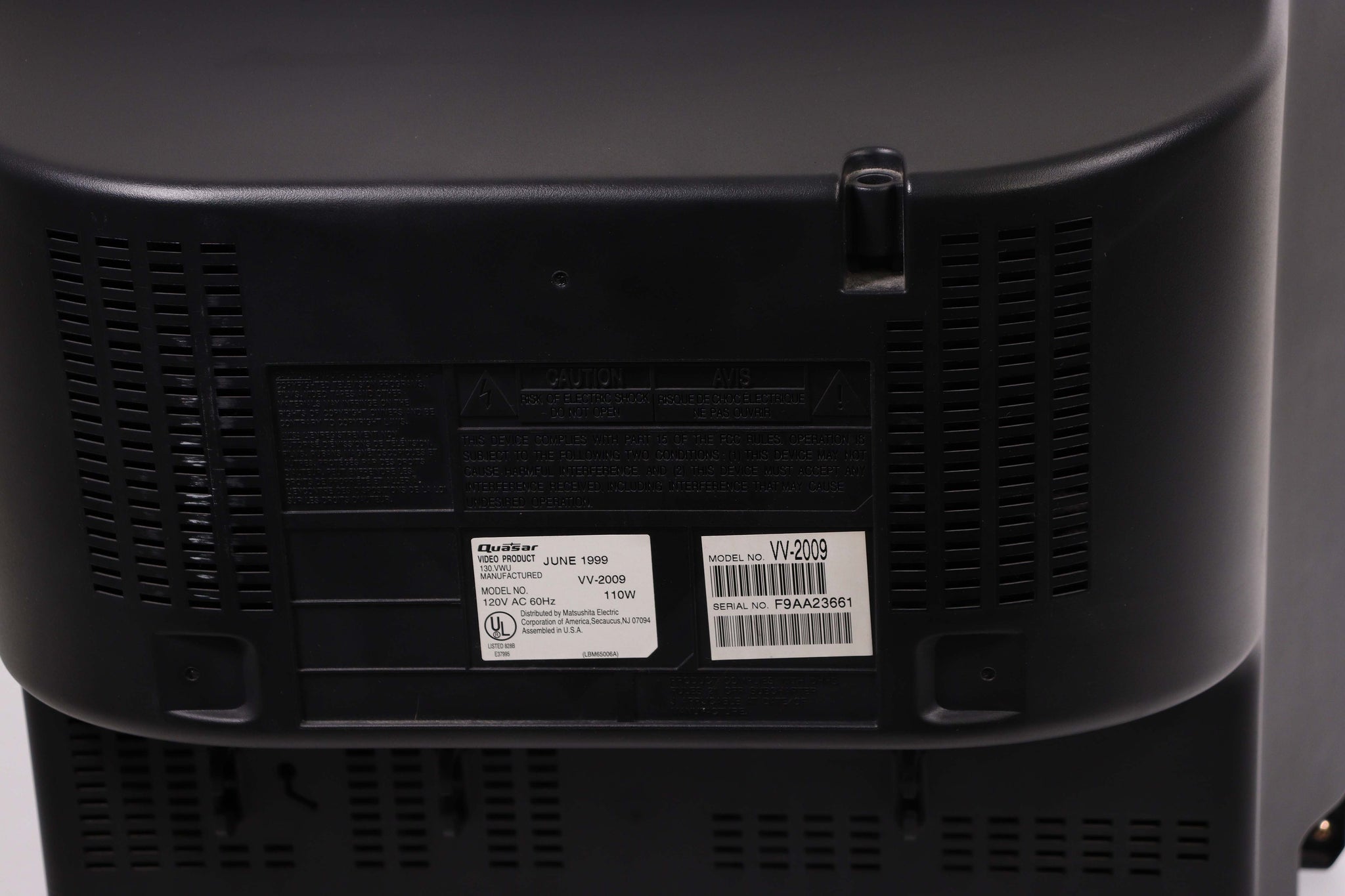 Quasar VV-2009 TV VCR VHS Player Combo Combination System Tube Televis