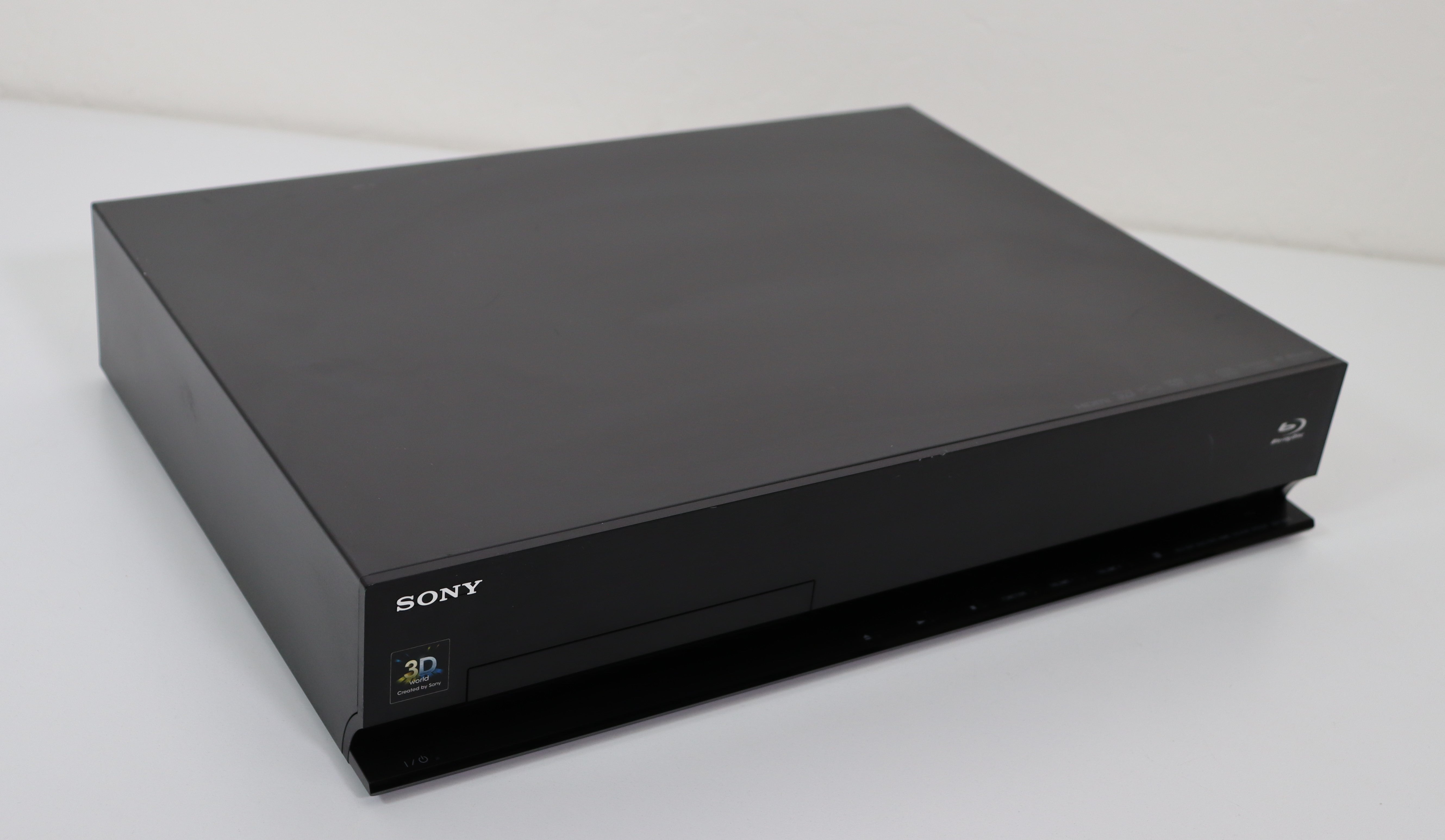 Sony BDV-E370 Blu-Ray/DVD Player with Blu-Ray 3D