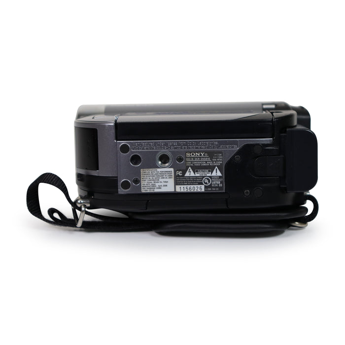 Sony HandyCam DCR-DVD810 With Carrying Case-Electronics-SpenCertified-refurbished-vintage-electonics