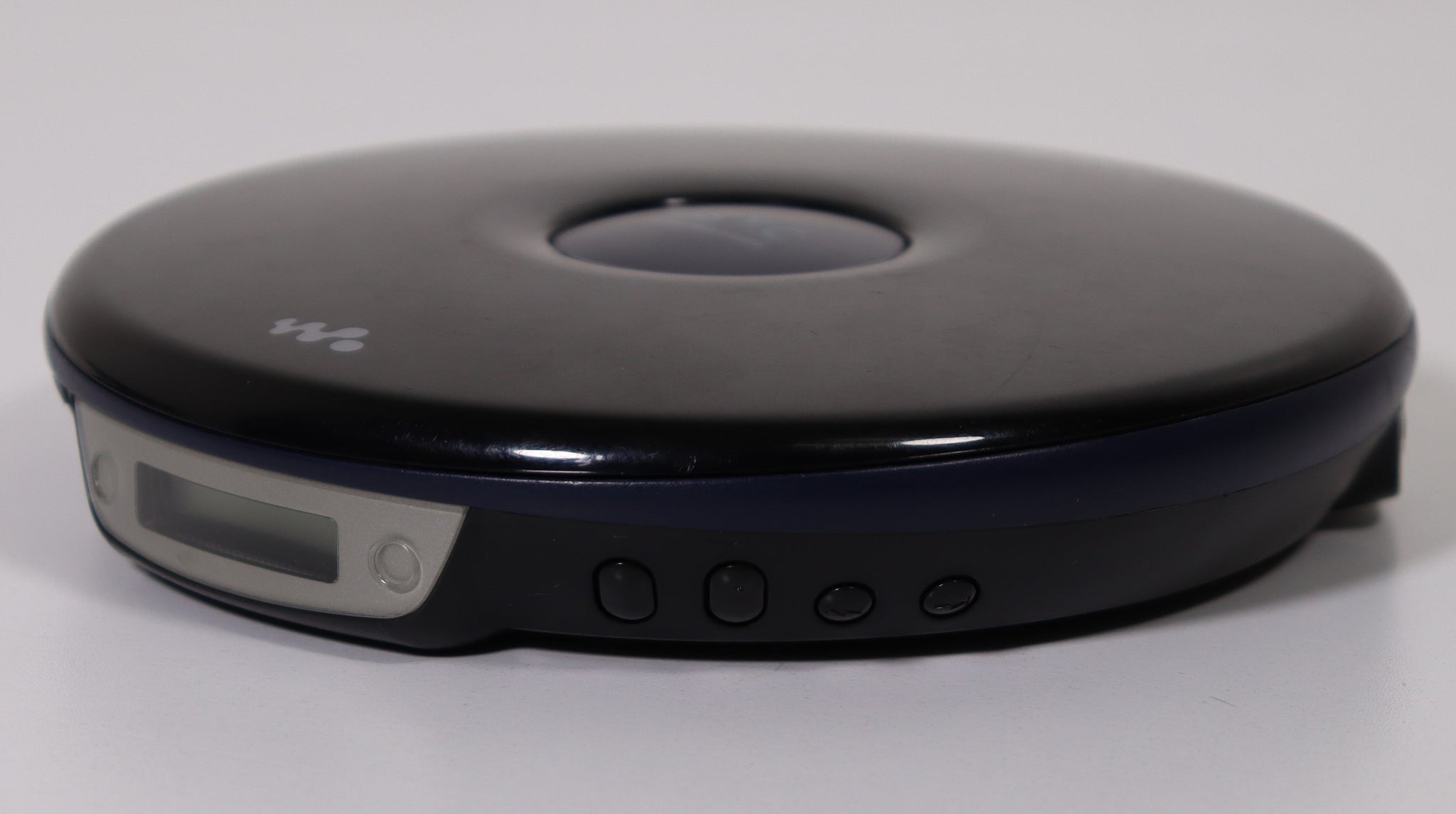Sony Psyc D-EJ010 CD Walkman Player Portable