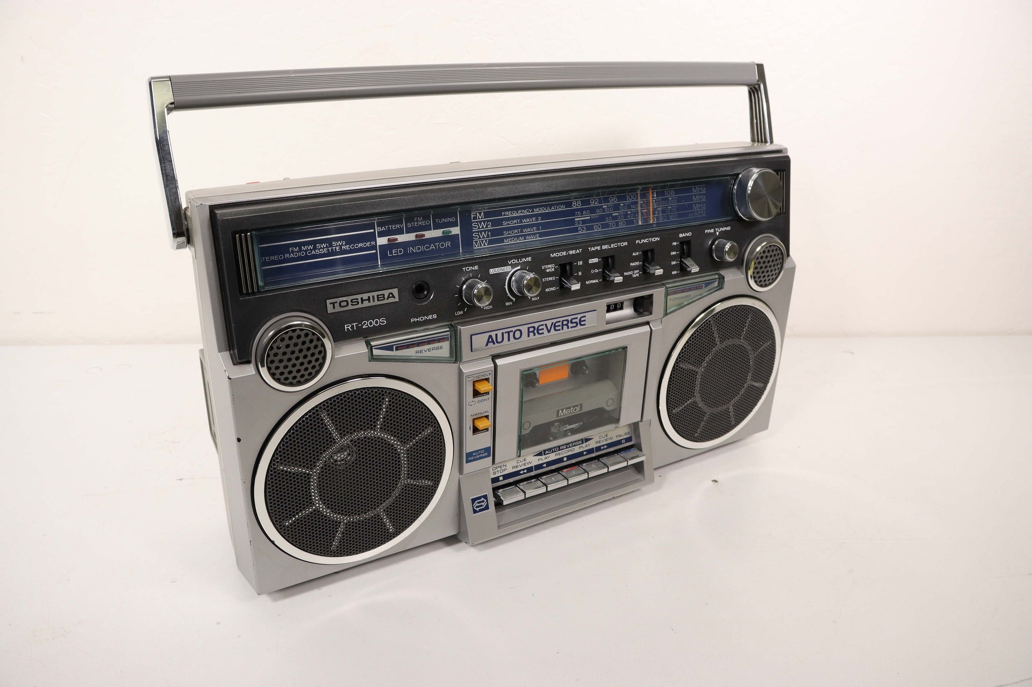 Toshiba RT-200S Portable Boombox Cassette Player Recorder Stereo Syste